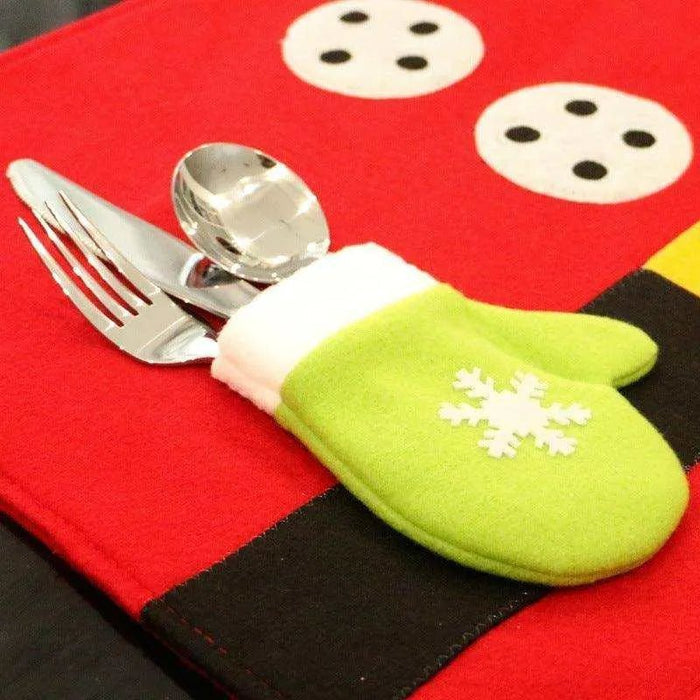 Christmas Decoration Table Mat - Red, 45cm x 33cm - Durable Sewing Craft - DiyCraftsProject