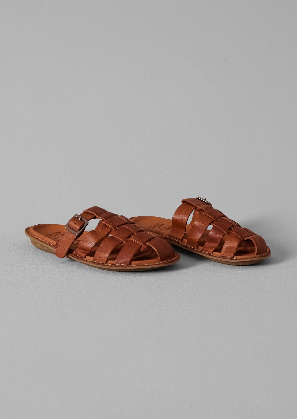 Vibae Leather Fisherman Sandals | Tan
