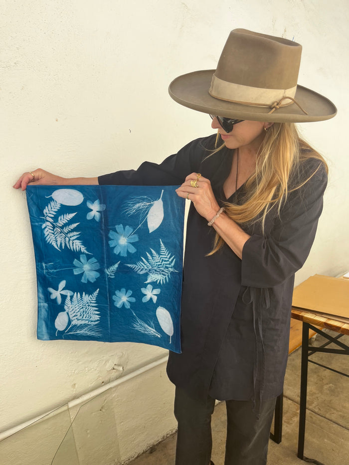 CYANOTYPE: SUN PRINTING - CARPINTERIA