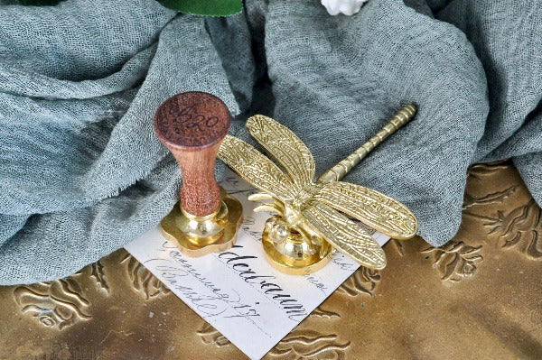 Brass Dragonfly Wax Seal Handle - Backtozero B20 - brass deco, handle, insect