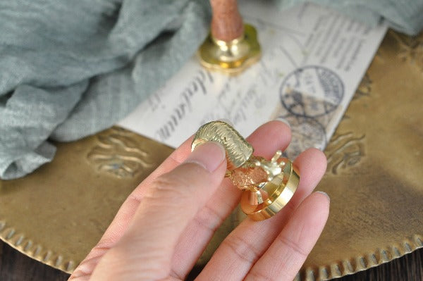 Brass Dragonfly Wax Seal Handle - Backtozero B20 - brass deco, handle, insect