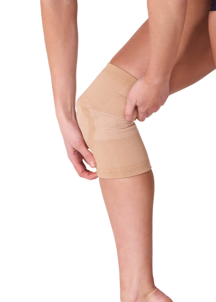 Capezio BH1652 Bunheads Gel Knee Pads for Dancers in Nude (light beige) with contoured gel padding and breathable antibacterial stretch fabric