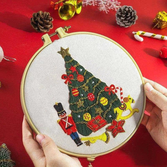 Christmas Embroidery Kit - Festive Cross Stitch Designs with High - Quality Linen Material - DiyCraftsProject
