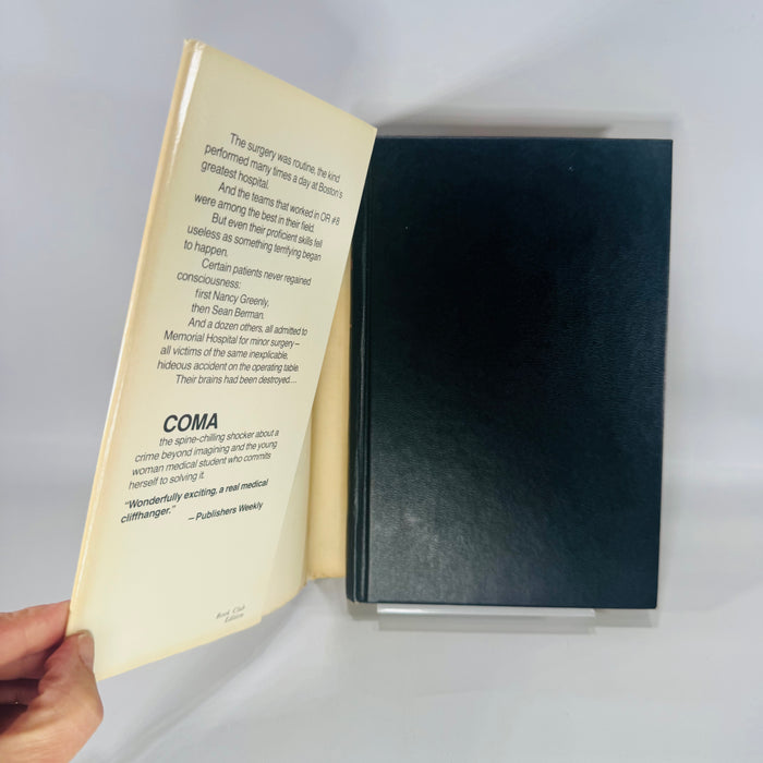 Coma by Robin Cook (1977)  | Book Club Edition | Medical Thriller