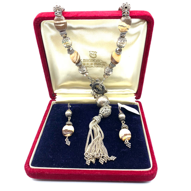 Earrings oval dangle stone silver beads