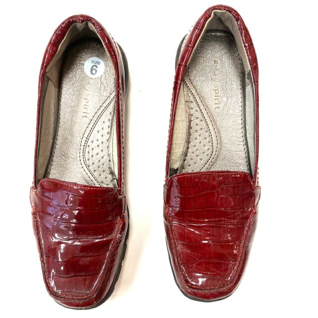 Easy Spirit Size 6 Women's Red Animal Print Slip On Shoes