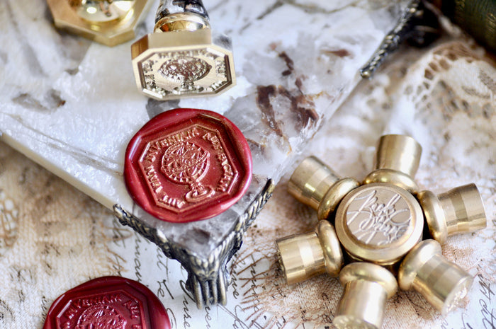 Globe Latin Motto Wax Seal Stamp | Determination | O
