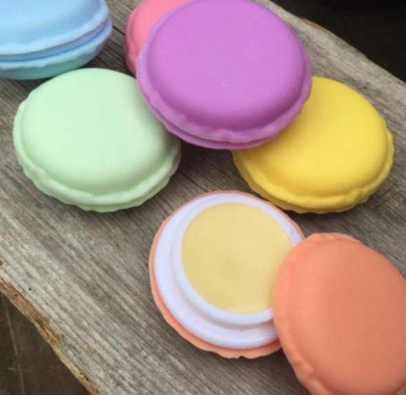 Maccaron Lip Balm Compact: Pink-Pink Sugar