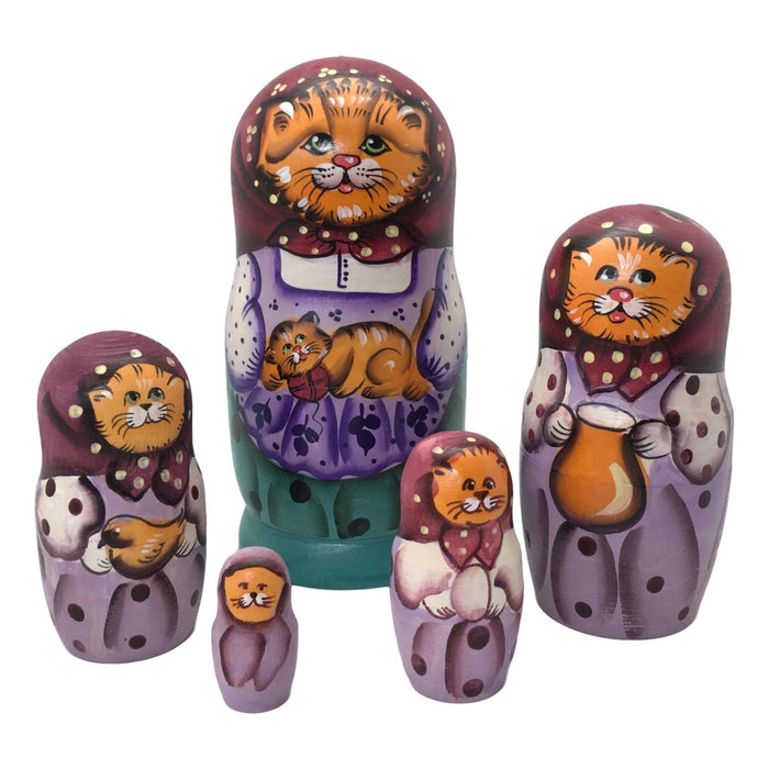Red can nesting dolls