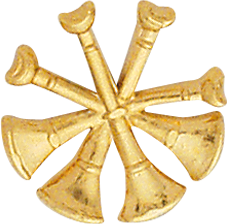 Gold / Four Crossed