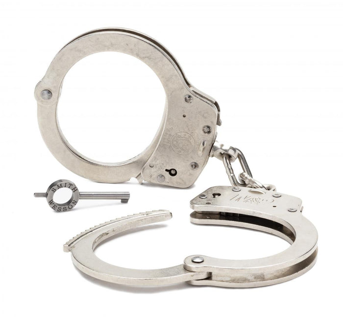 Smith & Wesson Model 100 M&P Lever Lock Handcuffs 350122 / 350150