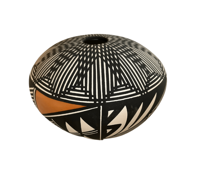 Victorino Acoma Pueblo Vase