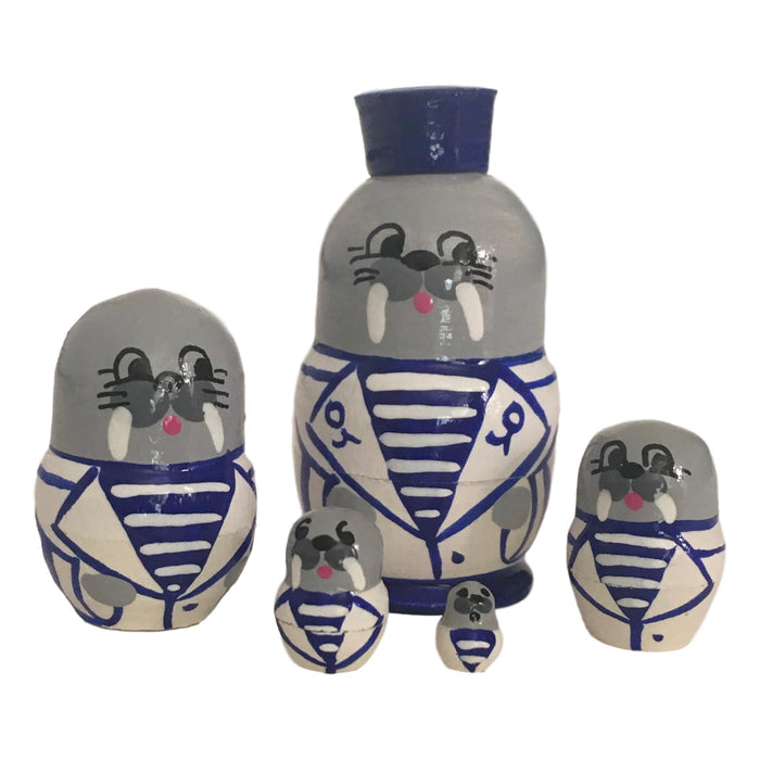 Sea walrus nesting dolls