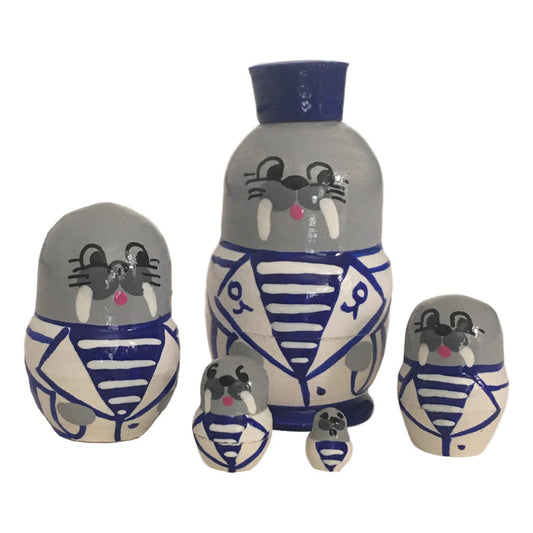 Sea walrus nesting dolls