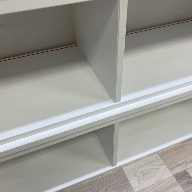 White Wood Shelf